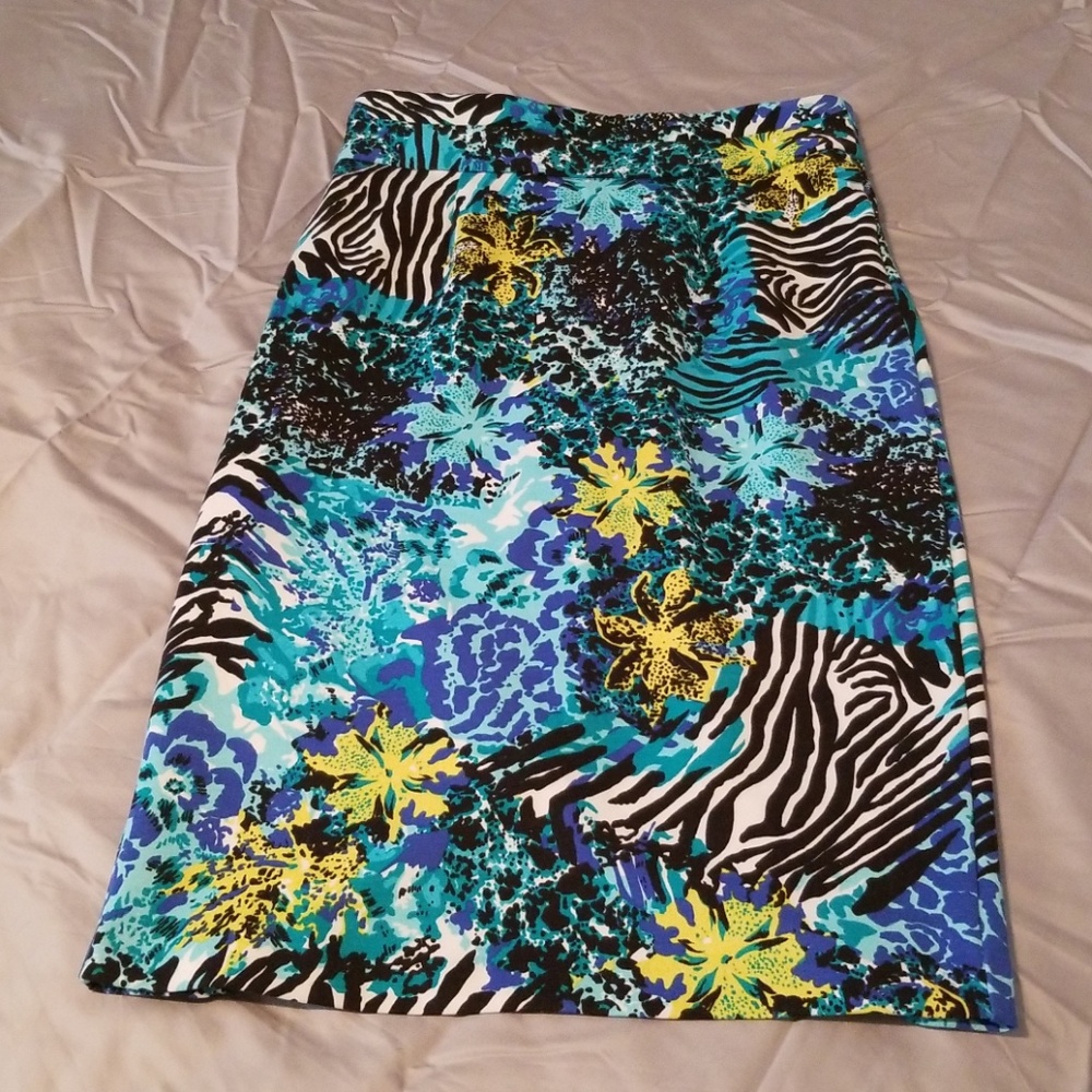 Pencil skirt